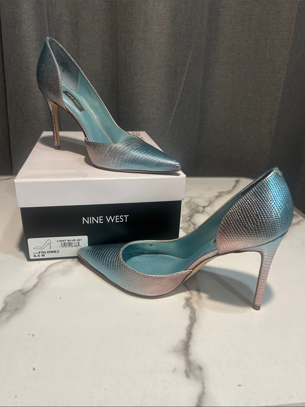 Beautiful Nine West Metallic Pointed-Toe Pumps Folowe3 size 8.5 light blue 451
